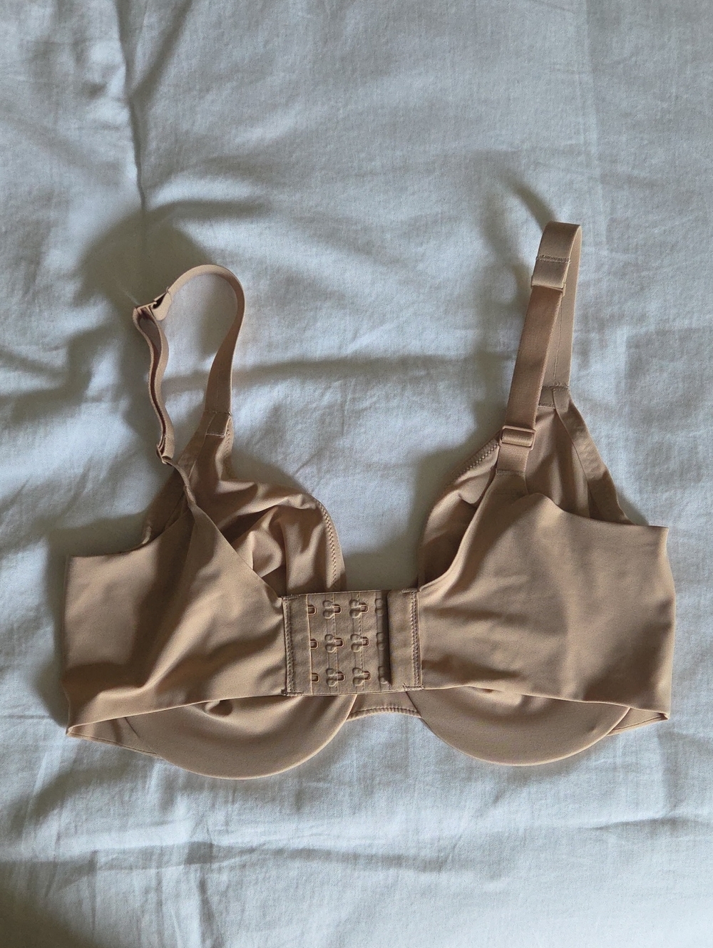 Skims Full Coverage Bra - Picture 2 of 3